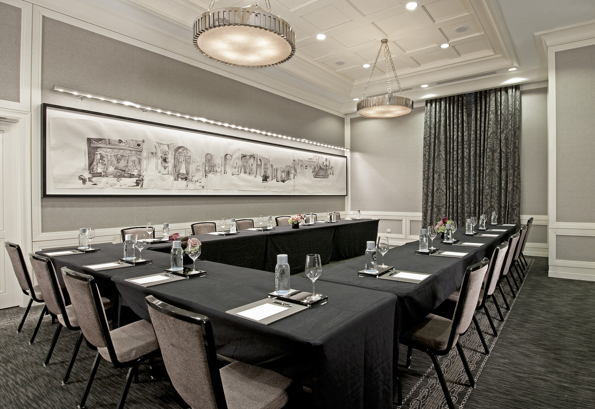 Waldorf Astoria Chicago
