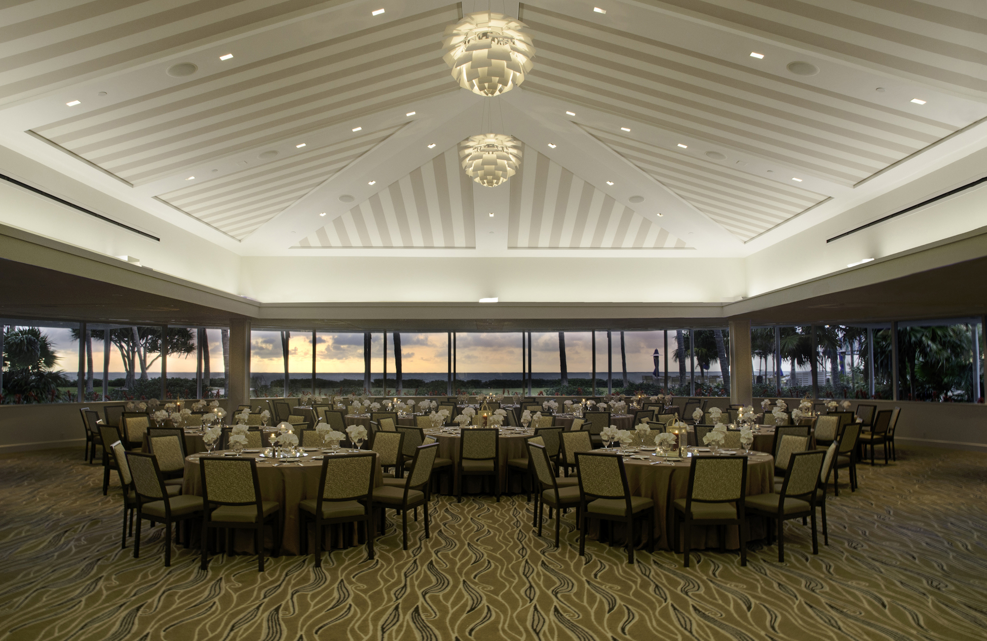 Naples Beach Hotel & Golf Club